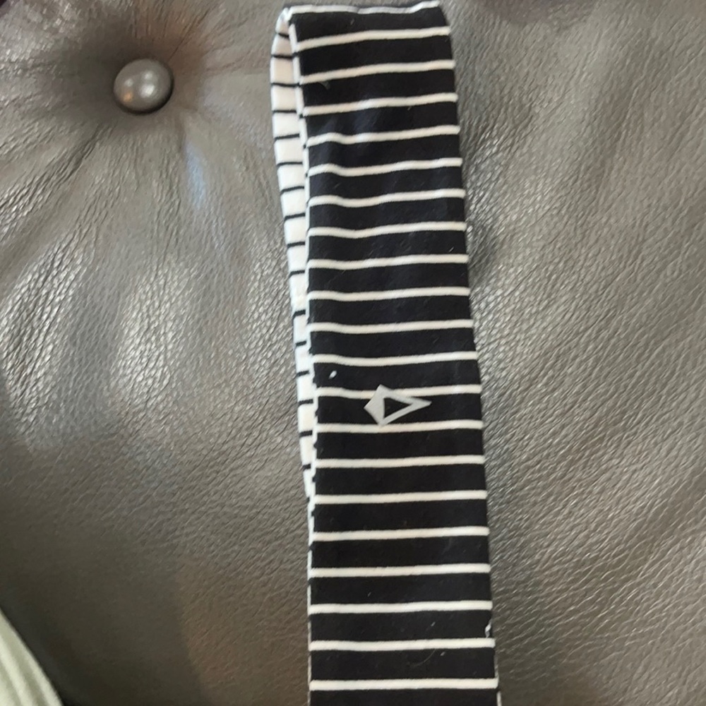 Double sided Ivivva Headband!